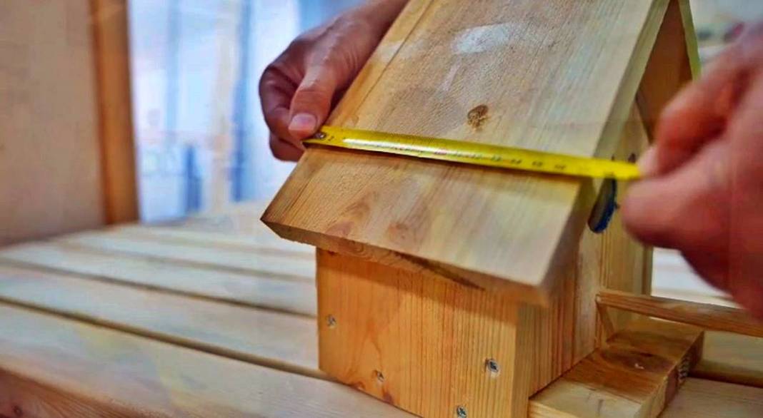 İETT'den çocuklara armağan: Eski otobüs malzemeleriyle oyun parkı yaptılar 14